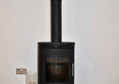 Wood burning stove, with long chimney