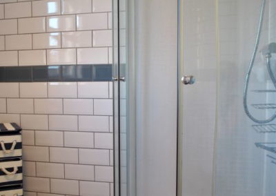 Luxurious corner shower